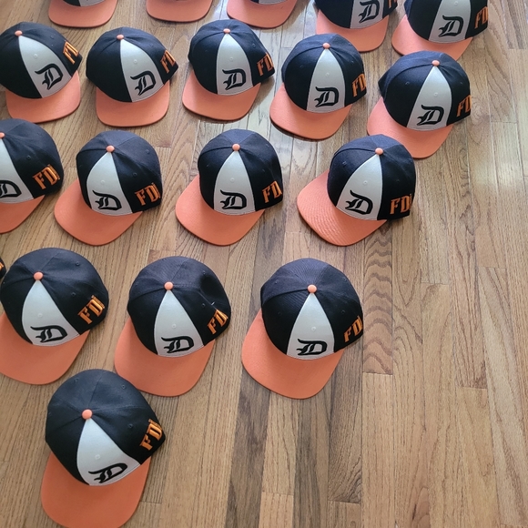 Snapback hats - Picture 4 of 4